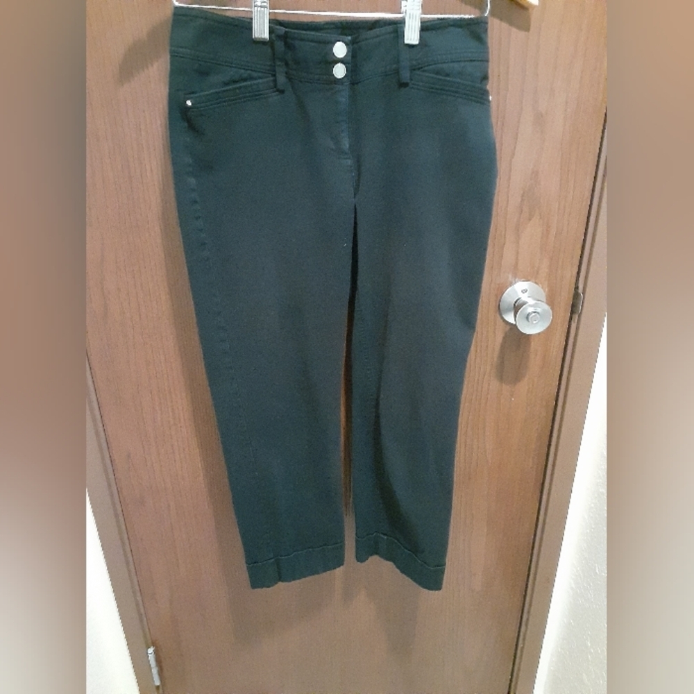 White House Black Market Slim Crop Pants in Black Pockets Women's Size 2